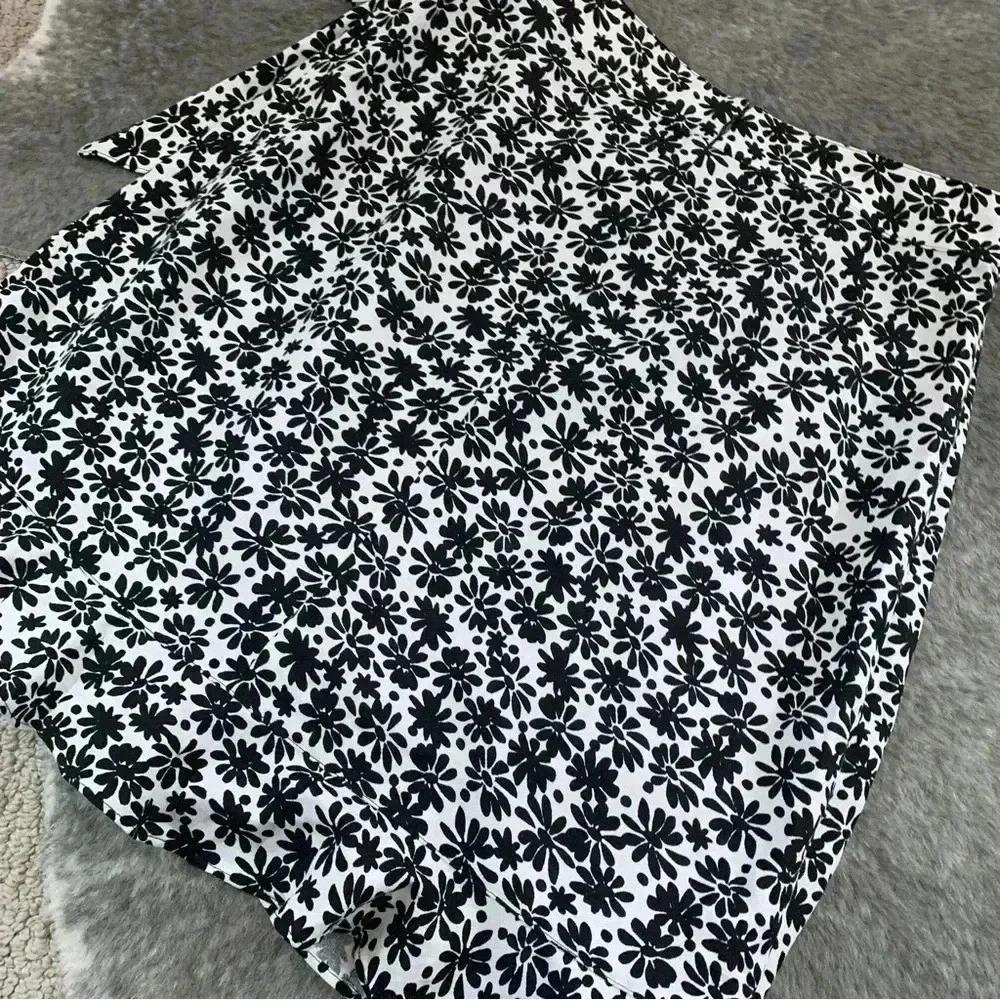 LOFT Daisy Ruffle Wrap Skirt